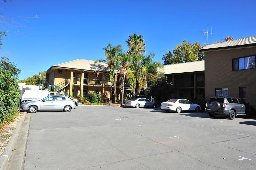 Central Deborah Motel ベンディゴ エクステリア 写真